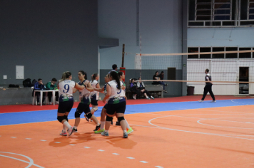 Foto - CAMPEONATO MUNICIPAL DE VÔLEI FEMININO 