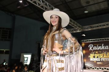 Foto - Concurso elege Rainha, 1ª e 2ª Princesas do II Piraí Rodeo Fest