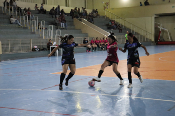 Foto - CAMPEONATO POPULAR MUNICIPAL DE FUTSAL FEMININO