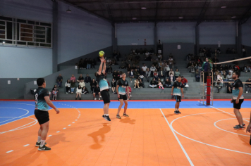 Foto - CAMPEONATO MUNICIPAL DE VÔLEI MASCULINO