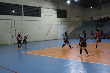 Foto - CAMPEONATO POPULAR MUNICIPAL DE FUTSAL FEMININO