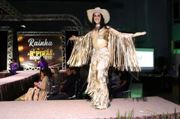 Foto - Concurso elege Rainha, 1ª e 2ª Princesas do II Piraí Rodeo Fest