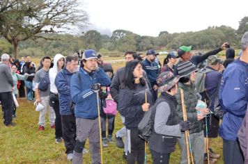 Foto - 1ª Caminhada Internacional no Circuito Cerro da Onça de Piraí do Sul foi sucesso