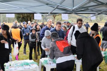 Foto - 1ª Caminhada Internacional no Circuito Cerro da Onça de Piraí do Sul foi sucesso