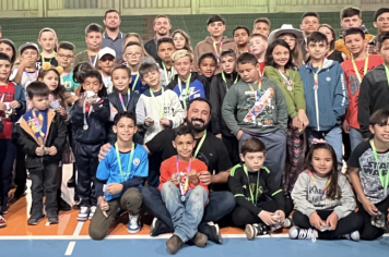 1º Festival de Férias Escolares reúne crianças em Piraí do Sul para entrega de medalhas!